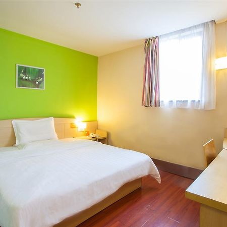 7Days Inn Xiamen Haicang Esterno foto