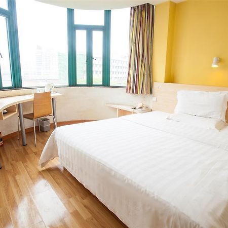 7Days Inn Xiamen Haicang Esterno foto