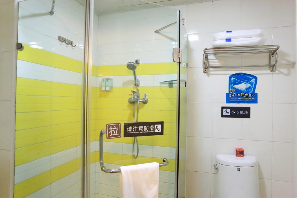7Days Inn Xiamen Haicang Esterno foto