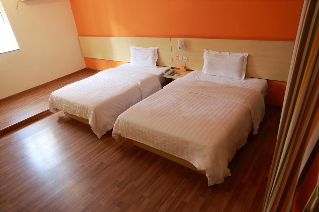 7Days Inn Xiamen Haicang Esterno foto