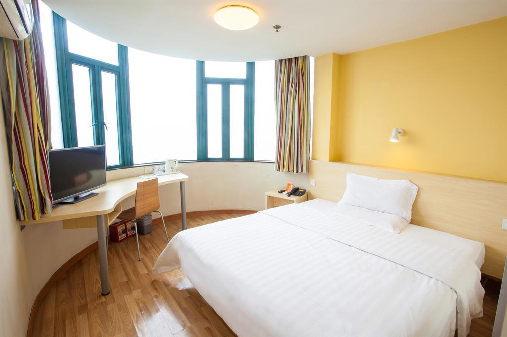 7Days Inn Xiamen Haicang Esterno foto